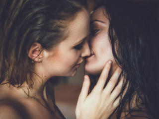 Foto de perfil sexi, da modelo HotGirlsDuo, para um live show webcam muito quente!