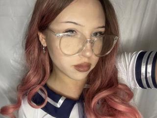 online live show StephanieHillary