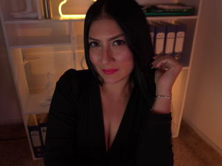 naked chat KatyaScott