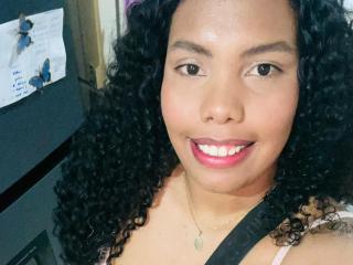 ElizabethMona Pertunjukan Kamera Seks Langsung