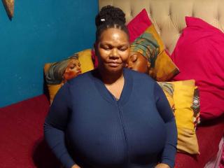 DreamSexyUnique webcam xlove model stream image