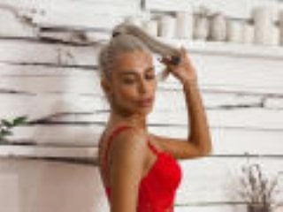 Picture of the sexy profile of ChrysalisSylvia, for a very hot webcam live show !