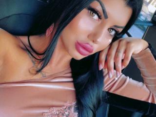 MichelleSquirts - chat online nude with a shaved pubis Hot babe 