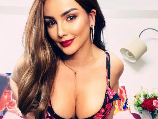 private live sexshow VikkyRose